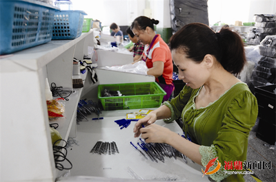 匠心凝聚 福建藍(lán)圖工貿(mào)圓珠筆拼裝的藝術(shù)與文化教育用品市場展望